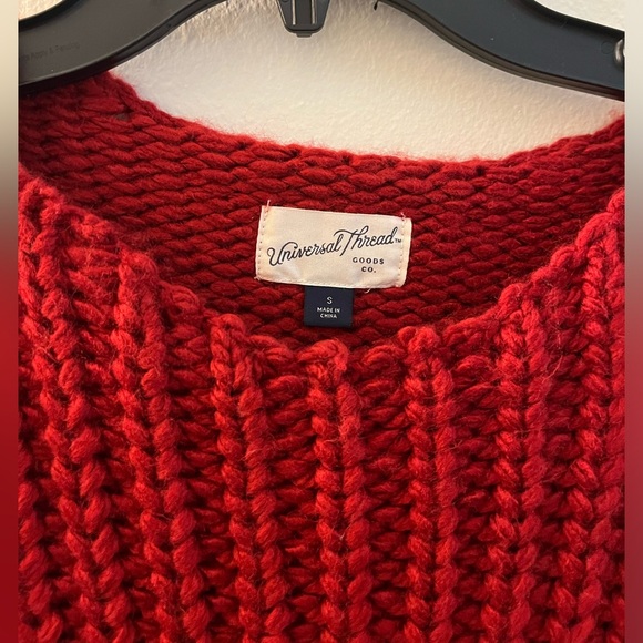 Universal Thread chunky knit sweater - Picture 3 of 5